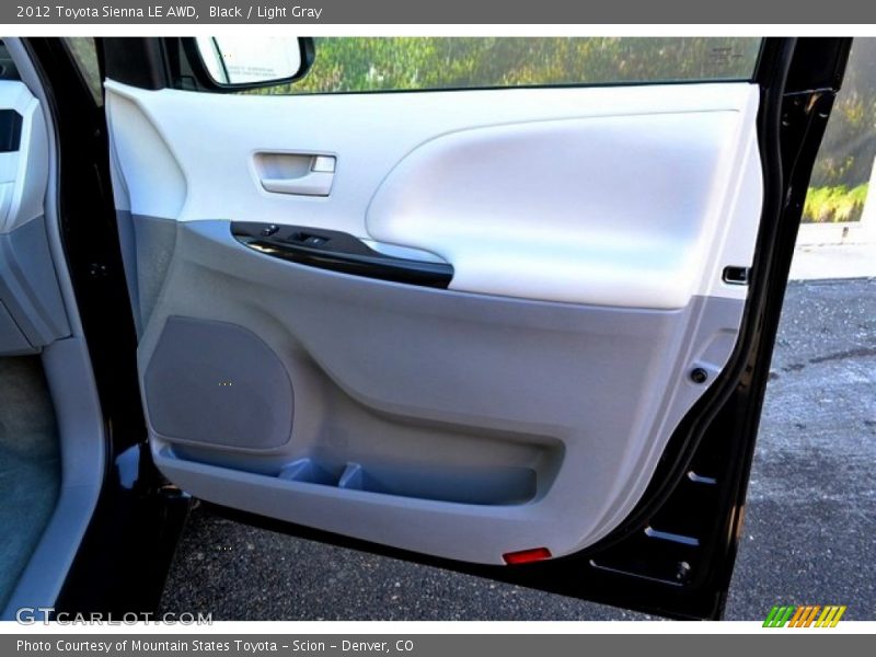 Black / Light Gray 2012 Toyota Sienna LE AWD