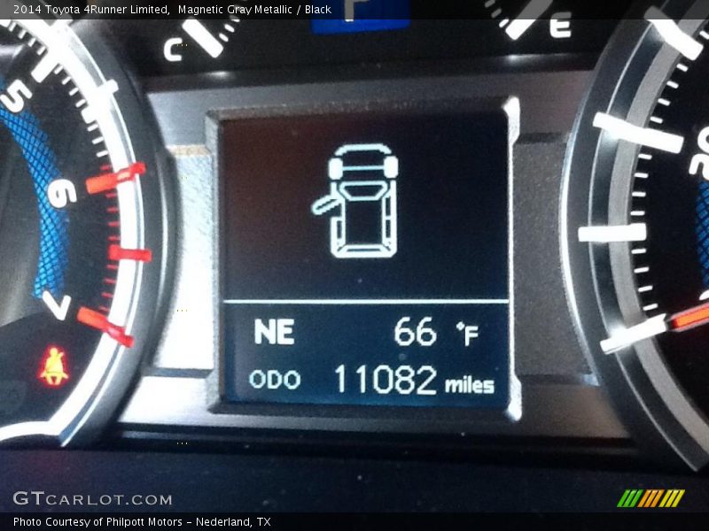 Magnetic Gray Metallic / Black 2014 Toyota 4Runner Limited