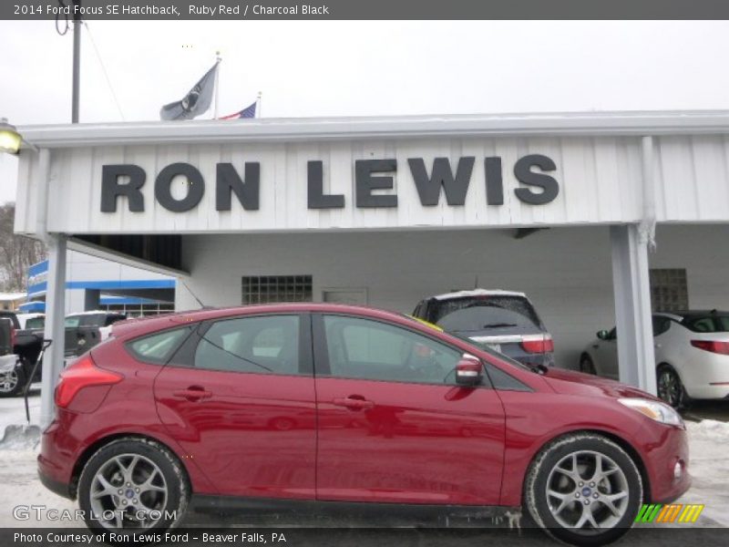 Ruby Red / Charcoal Black 2014 Ford Focus SE Hatchback