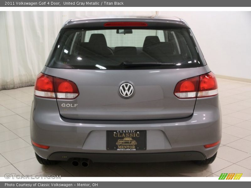 United Gray Metallic / Titan Black 2011 Volkswagen Golf 4 Door