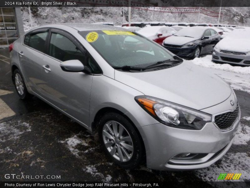 Bright Silver / Black 2014 Kia Forte EX