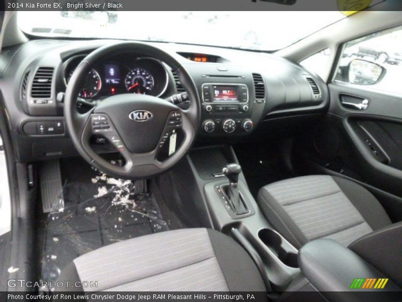 Bright Silver / Black 2014 Kia Forte EX