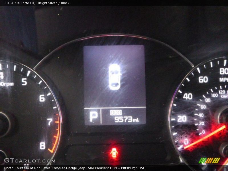 Bright Silver / Black 2014 Kia Forte EX