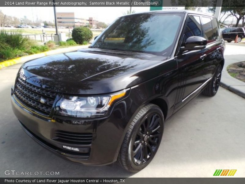 Front 3/4 View of 2014 Range Rover Autobiography