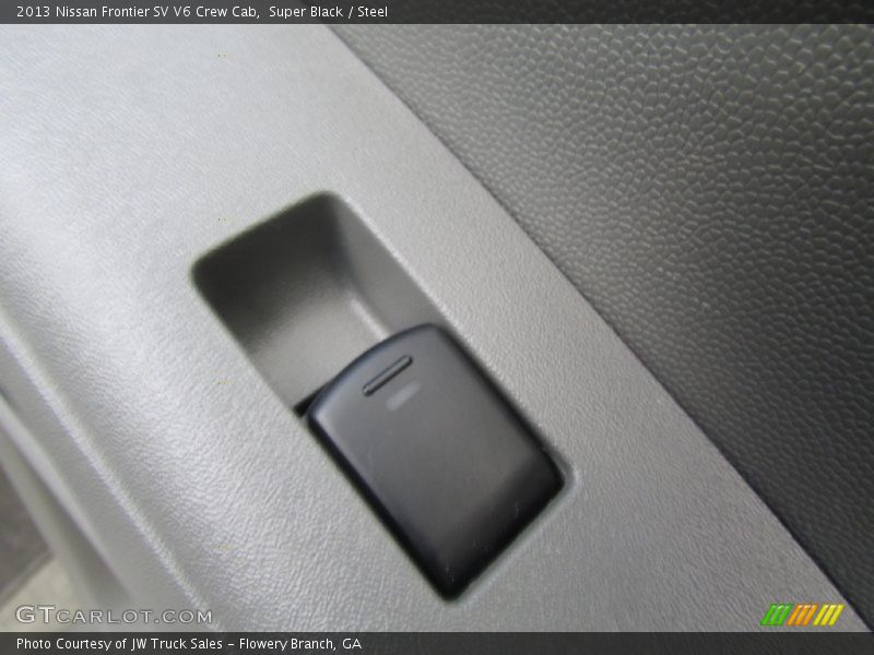 Super Black / Steel 2013 Nissan Frontier SV V6 Crew Cab