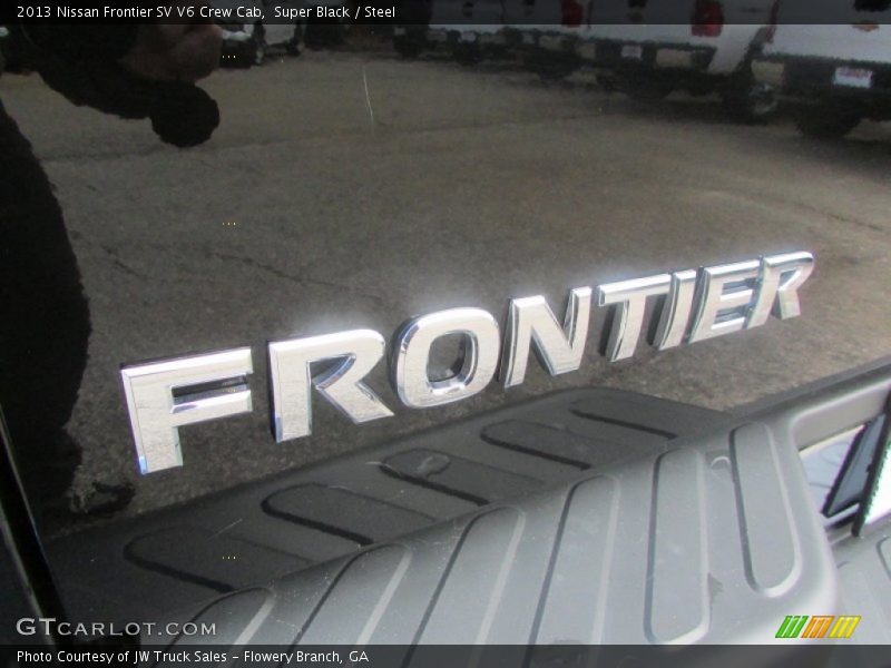 Super Black / Steel 2013 Nissan Frontier SV V6 Crew Cab