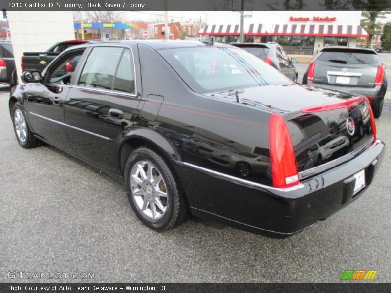 Black Raven / Ebony 2010 Cadillac DTS Luxury