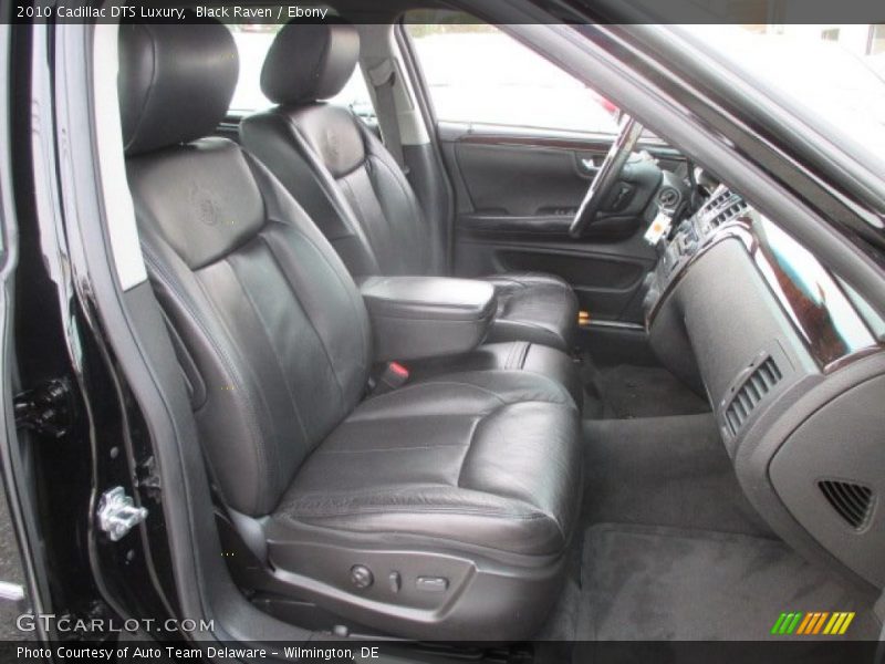 Black Raven / Ebony 2010 Cadillac DTS Luxury