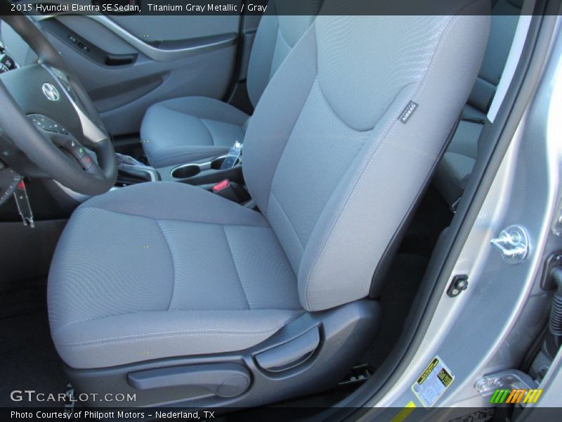 Titanium Gray Metallic / Gray 2015 Hyundai Elantra SE Sedan