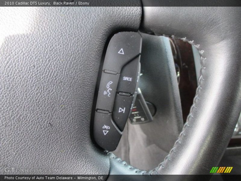 Black Raven / Ebony 2010 Cadillac DTS Luxury