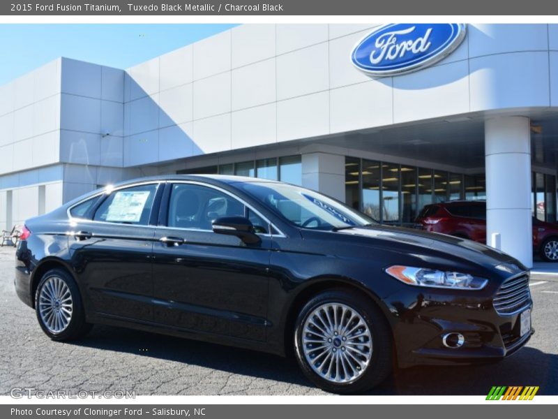 Tuxedo Black Metallic / Charcoal Black 2015 Ford Fusion Titanium