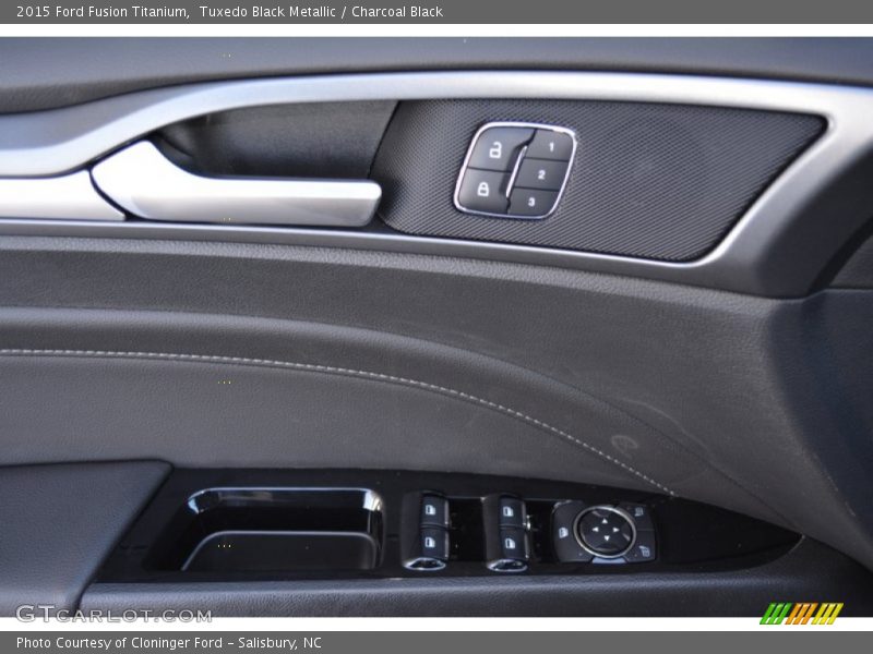 Tuxedo Black Metallic / Charcoal Black 2015 Ford Fusion Titanium