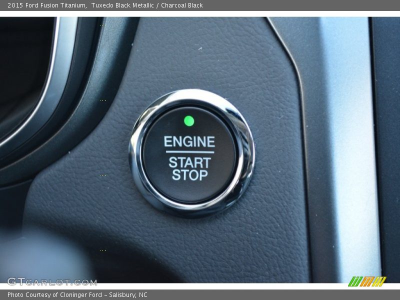 Tuxedo Black Metallic / Charcoal Black 2015 Ford Fusion Titanium