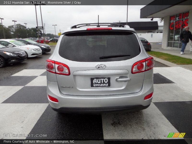 Moonstone Silver / Gray 2012 Hyundai Santa Fe SE V6