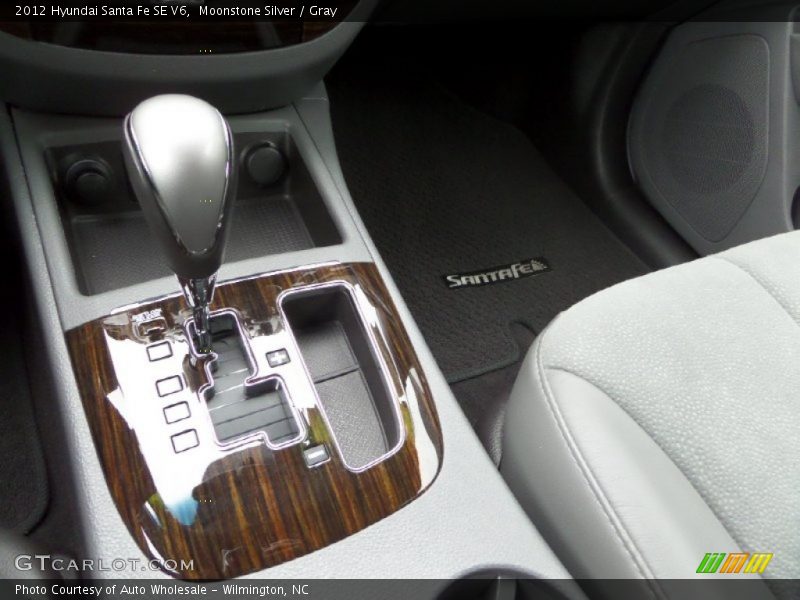 Moonstone Silver / Gray 2012 Hyundai Santa Fe SE V6