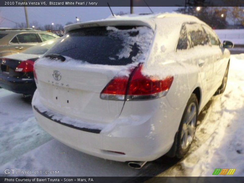 Blizzard White Pearl / Ivory 2010 Toyota Venza V6
