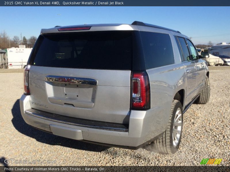 Quicksilver Metallic / Denali Jet Black 2015 GMC Yukon XL Denali 4WD