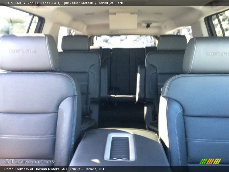 Quicksilver Metallic / Denali Jet Black 2015 GMC Yukon XL Denali 4WD