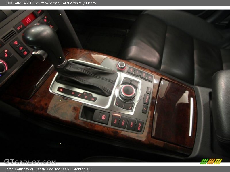 Arctic White / Ebony 2006 Audi A6 3.2 quattro Sedan