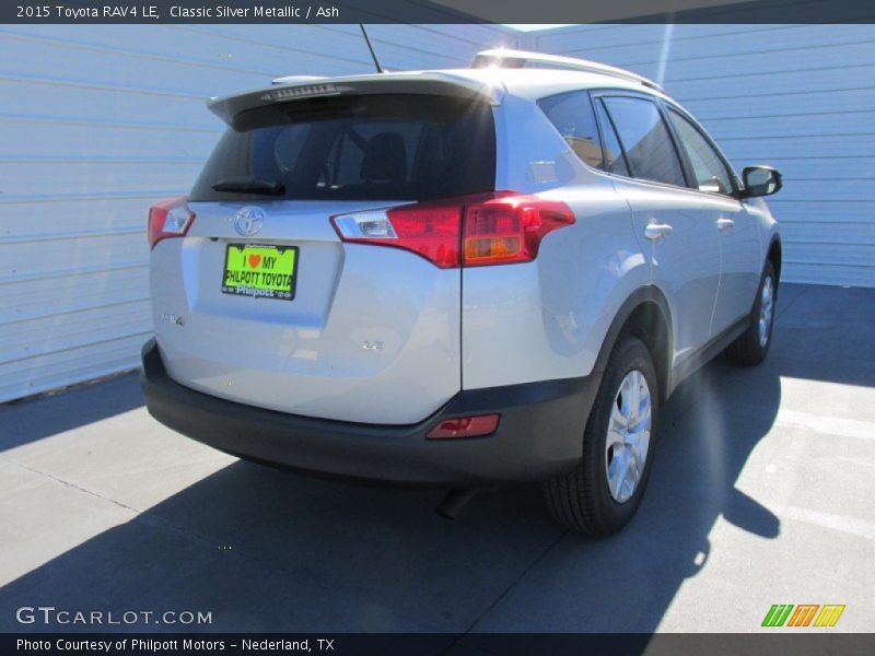 Classic Silver Metallic / Ash 2015 Toyota RAV4 LE
