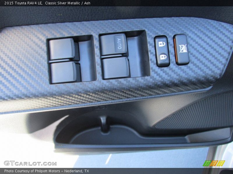 Classic Silver Metallic / Ash 2015 Toyota RAV4 LE