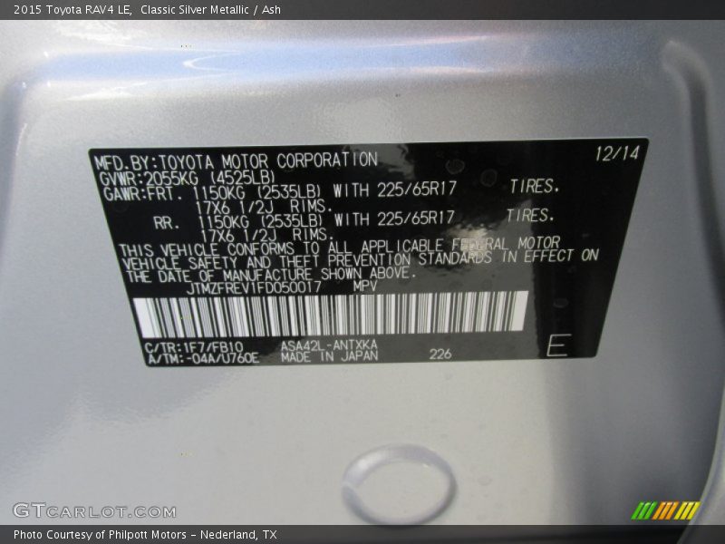 Classic Silver Metallic / Ash 2015 Toyota RAV4 LE