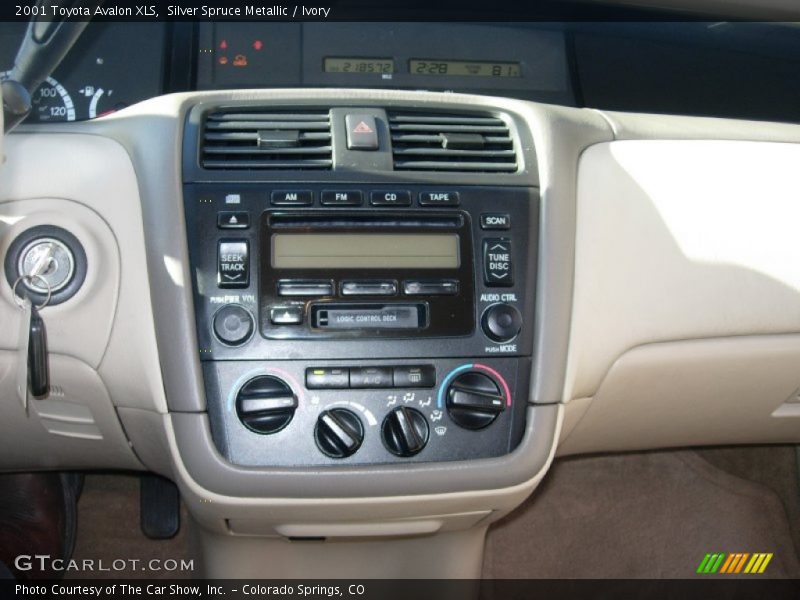 Silver Spruce Metallic / Ivory 2001 Toyota Avalon XLS