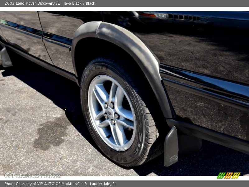 Java Black / Black 2003 Land Rover Discovery SE