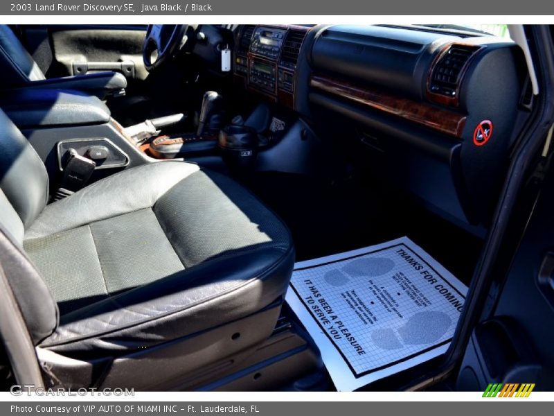 Java Black / Black 2003 Land Rover Discovery SE