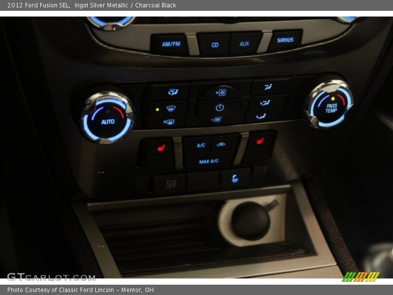 Ingot Silver Metallic / Charcoal Black 2012 Ford Fusion SEL