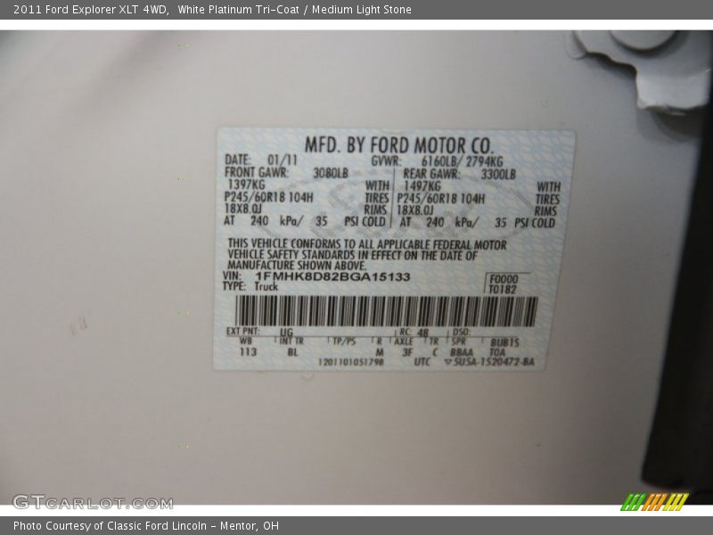 White Platinum Tri-Coat / Medium Light Stone 2011 Ford Explorer XLT 4WD