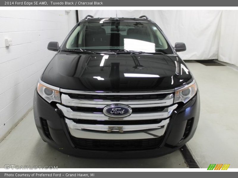 Tuxedo Black / Charcoal Black 2014 Ford Edge SE AWD