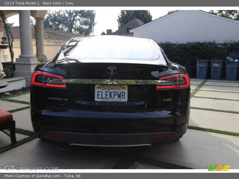 Black Solid / Grey 2014 Tesla Model S