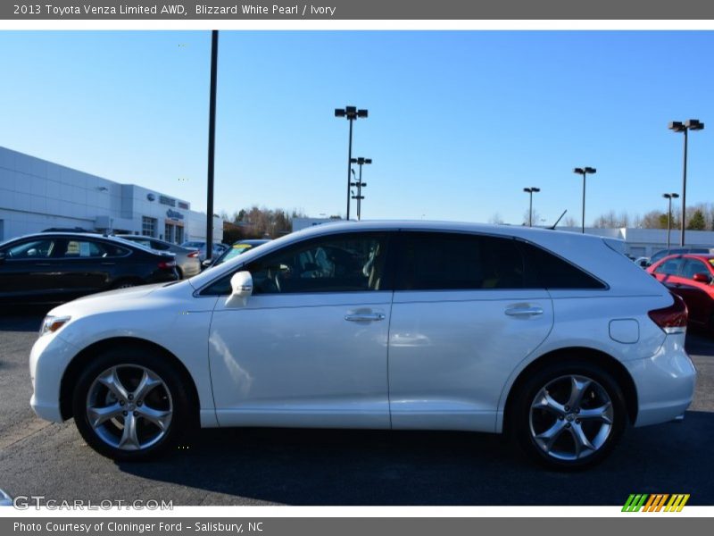 Blizzard White Pearl / Ivory 2013 Toyota Venza Limited AWD