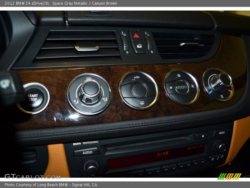 Space Gray Metallic / Canyon Brown 2012 BMW Z4 sDrive28i