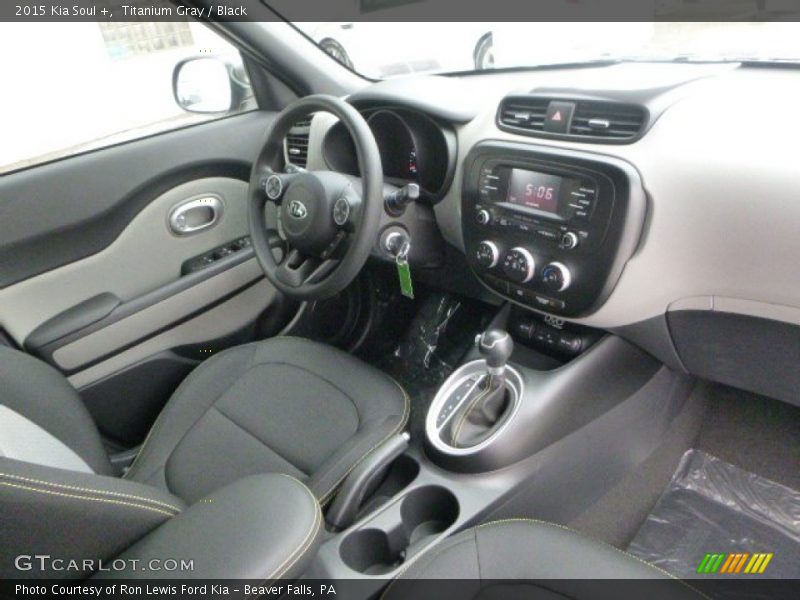  2015 Soul + Black Interior