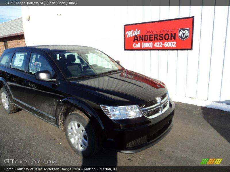 Pitch Black / Black 2015 Dodge Journey SE