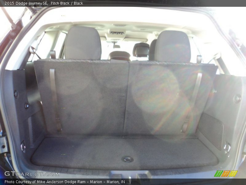 Pitch Black / Black 2015 Dodge Journey SE