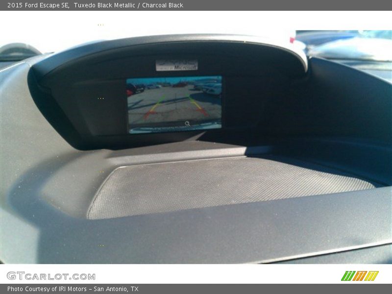 Tuxedo Black Metallic / Charcoal Black 2015 Ford Escape SE