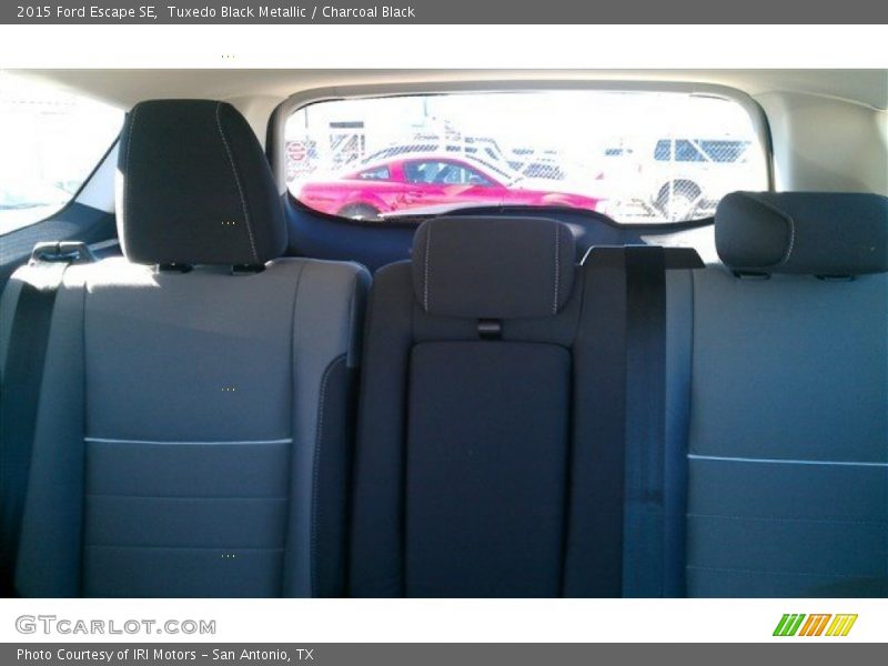 Tuxedo Black Metallic / Charcoal Black 2015 Ford Escape SE