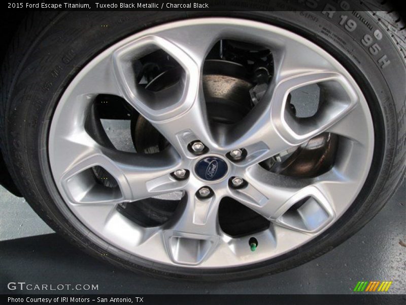 Tuxedo Black Metallic / Charcoal Black 2015 Ford Escape Titanium