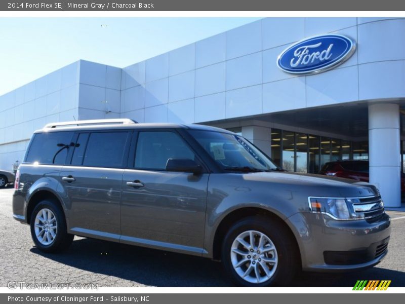 Mineral Gray / Charcoal Black 2014 Ford Flex SE