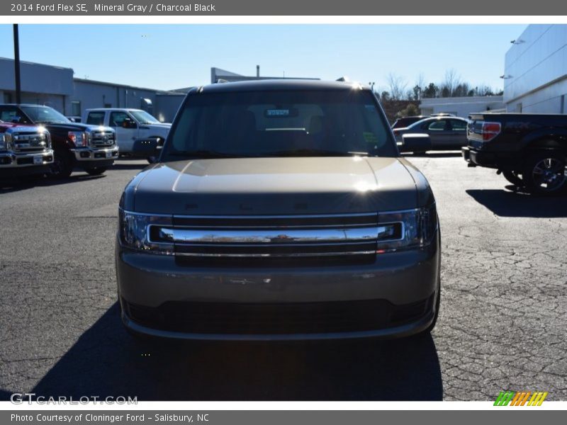 Mineral Gray / Charcoal Black 2014 Ford Flex SE
