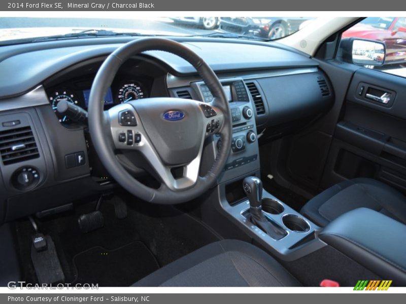 Mineral Gray / Charcoal Black 2014 Ford Flex SE