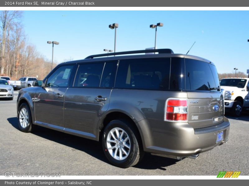 Mineral Gray / Charcoal Black 2014 Ford Flex SE