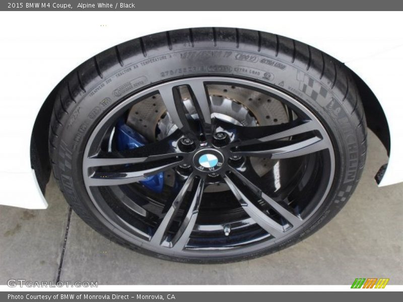 Alpine White / Black 2015 BMW M4 Coupe