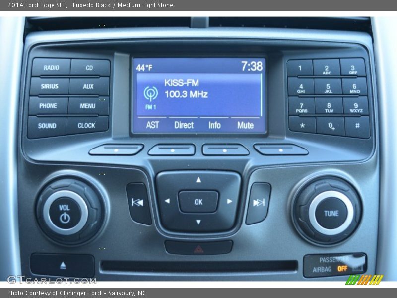 Tuxedo Black / Medium Light Stone 2014 Ford Edge SEL