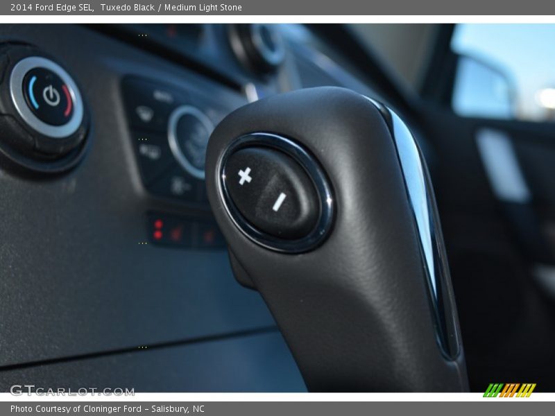 Tuxedo Black / Medium Light Stone 2014 Ford Edge SEL