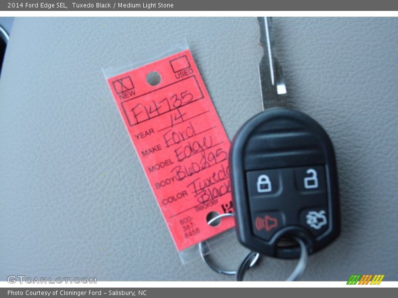 Tuxedo Black / Medium Light Stone 2014 Ford Edge SEL