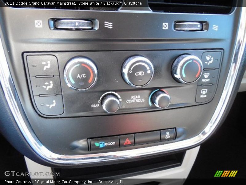 Stone White / Black/Light Graystone 2011 Dodge Grand Caravan Mainstreet
